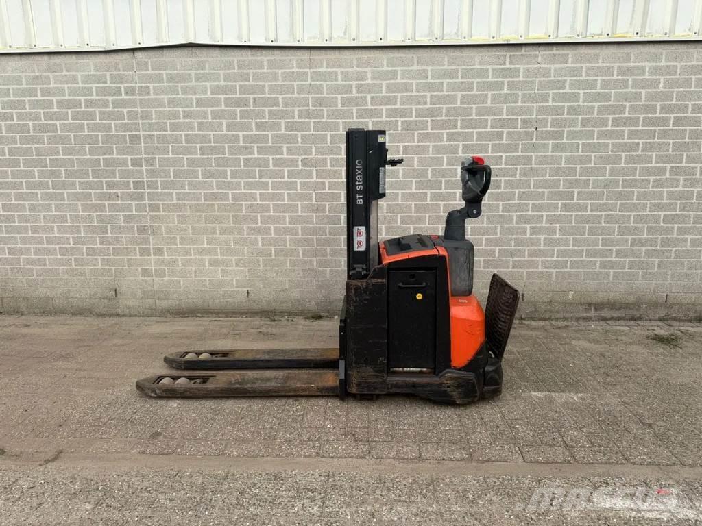 BT SWE200D Колички високоповдигачи с теглич