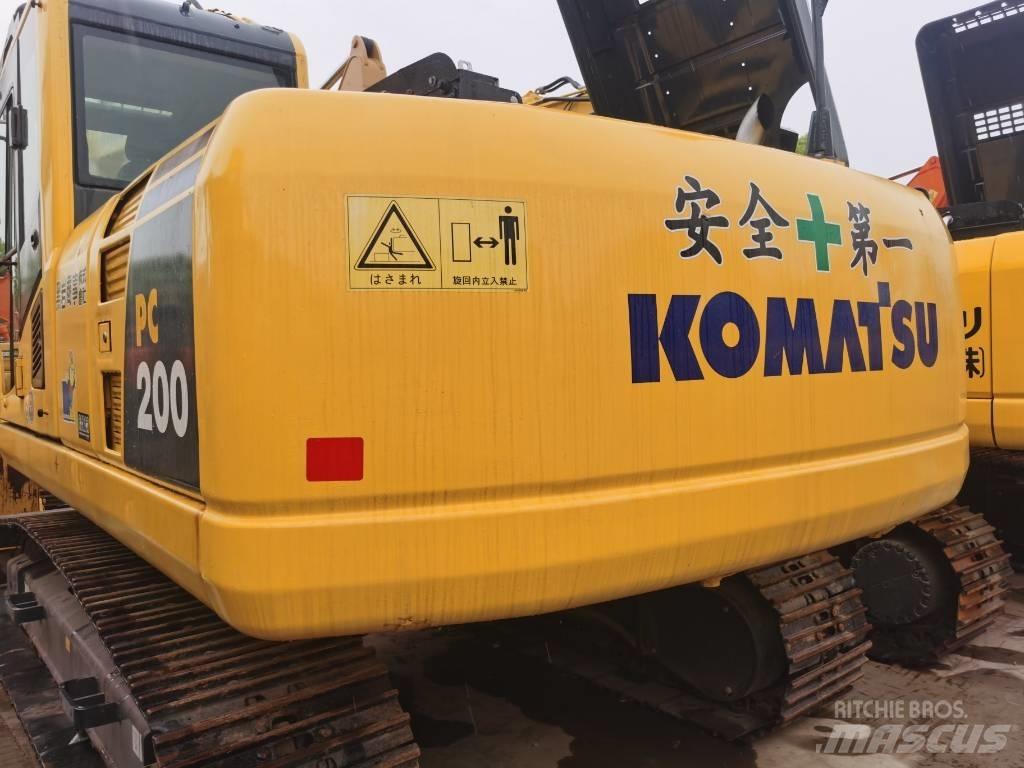 Komatsu PC 200-8 Верижен екскаватор