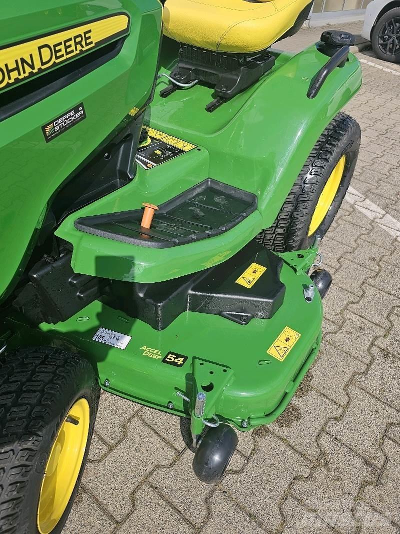 John Deere X590 Косачки
