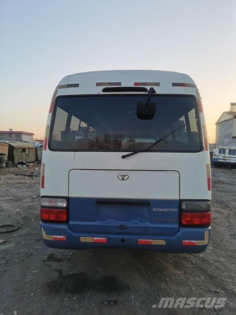 Toyota Coaster Bus Мини бусове