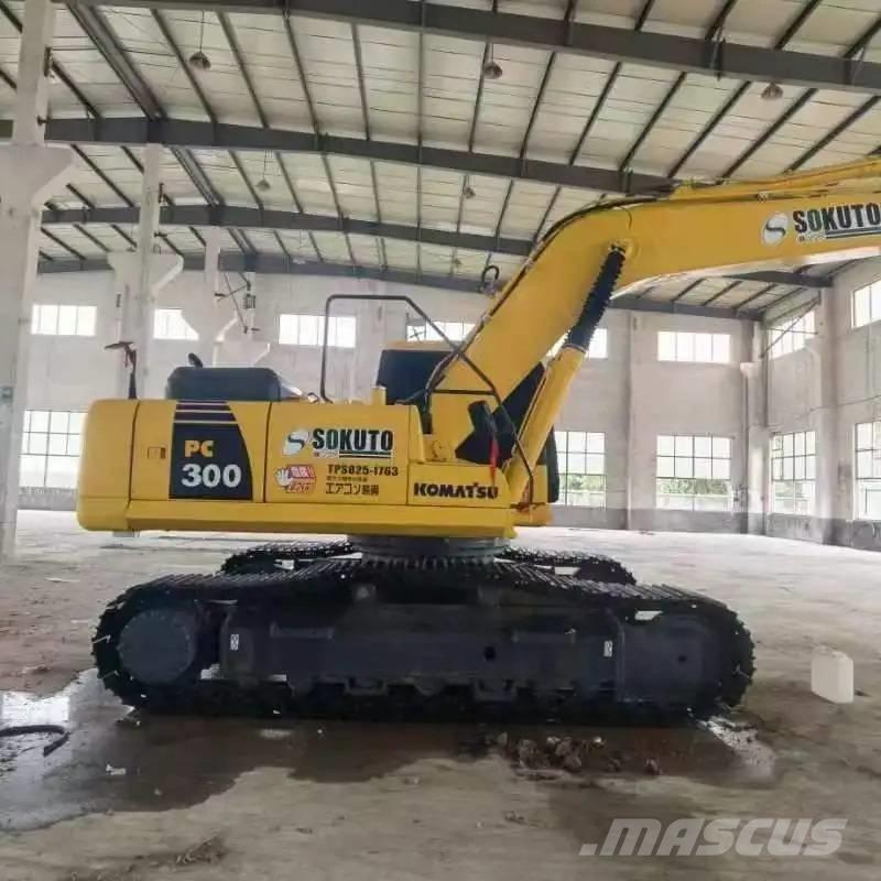 Komatsu PC300-7 Верижен екскаватор