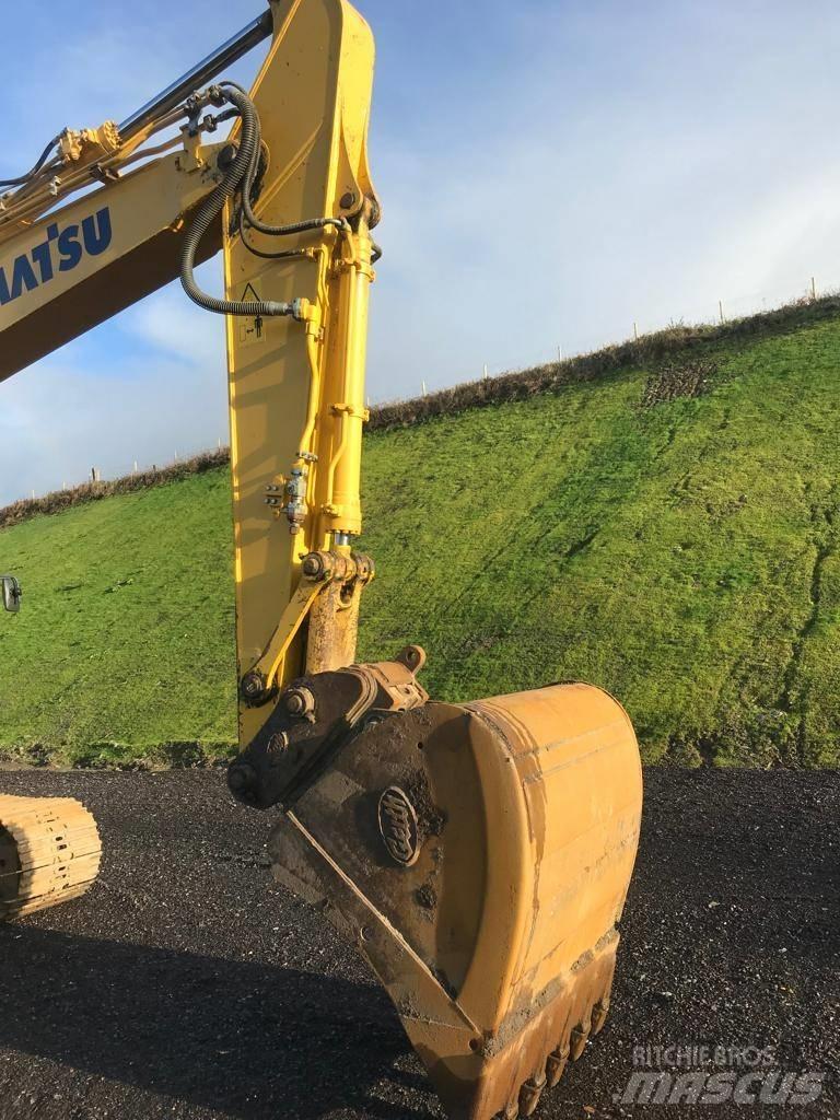 Komatsu PC210-11 Верижен екскаватор