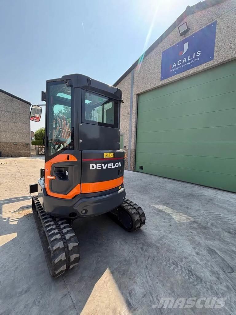 Doosan DX27Z-7 Мини екскаватори < 7 т
