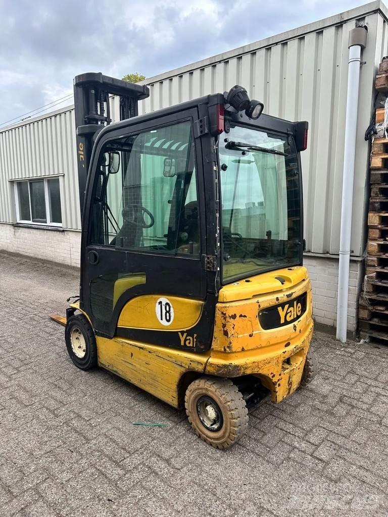 Yale ERP25VL Вилични кари-повдигачи - други
