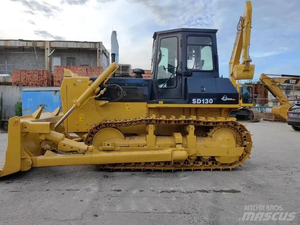 Shantui SD13 Верижни булдозери
