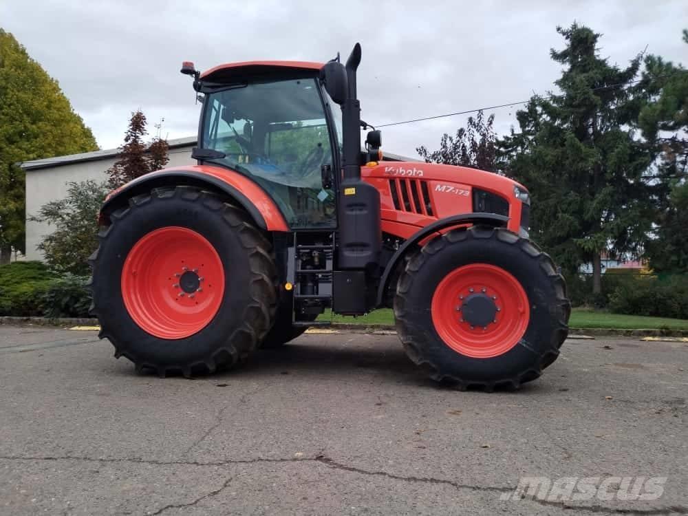Kubota M 7173 Трактори