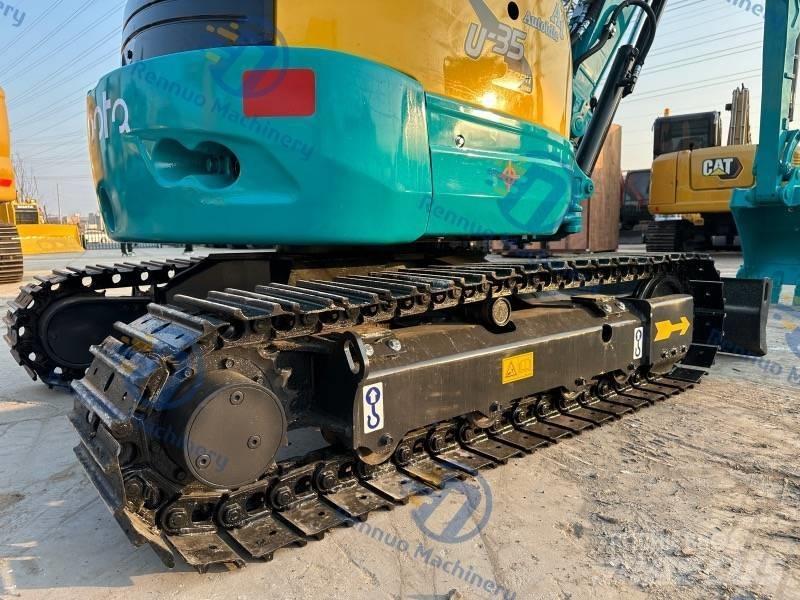 Kubota U 35 Мини екскаватори < 7 т