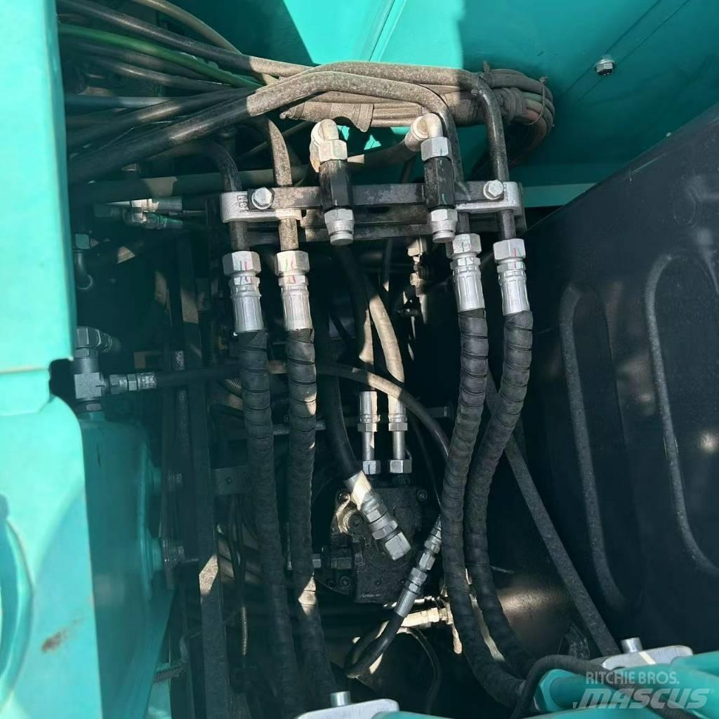 Kobelco 75 Верижен екскаватор