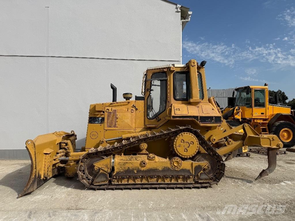 CAT D 5 H Верижни булдозери

