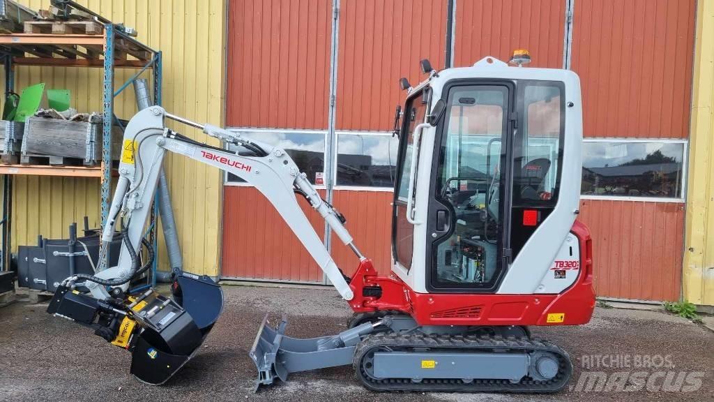 Takeuchi TB 320 Мини екскаватори < 7 т
