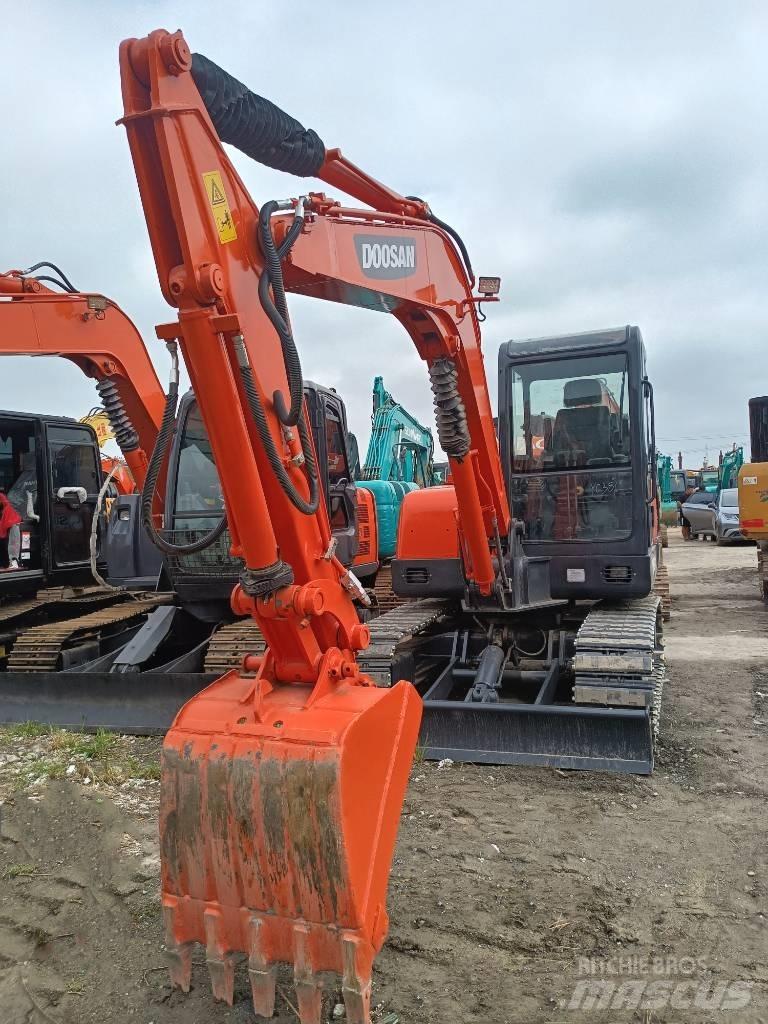 Doosan DH 60 Мини екскаватори < 7 т