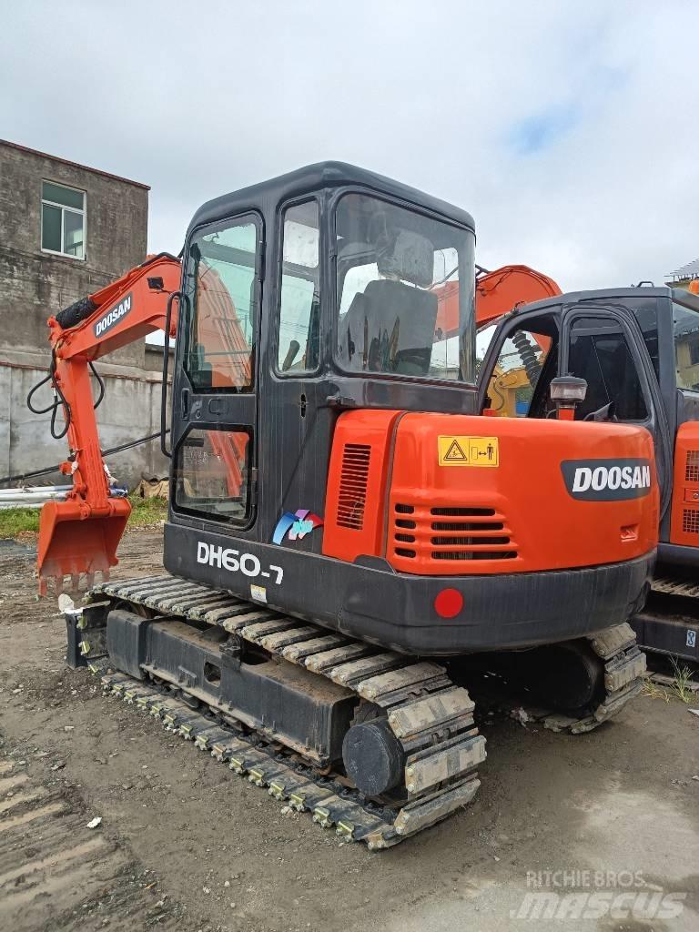 Doosan DH 60 Мини екскаватори < 7 т