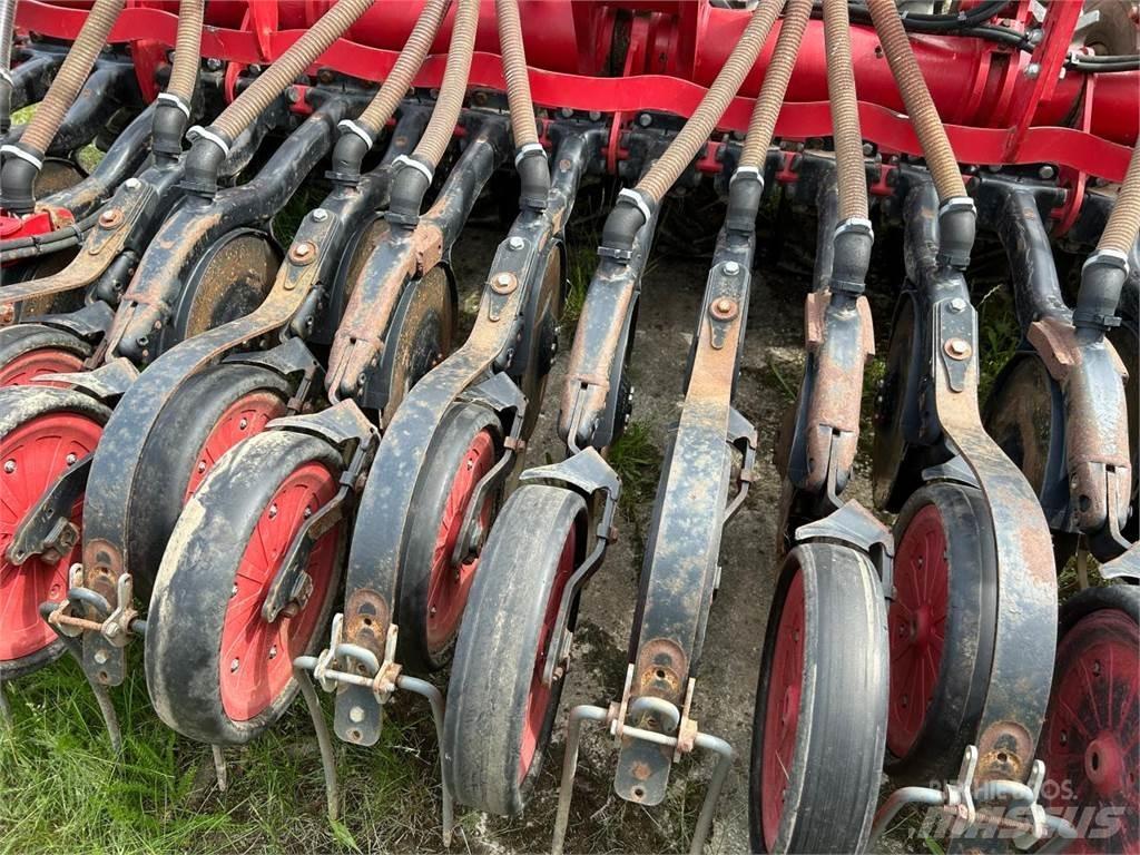Horsch Pronto 3 DC Комбинирани редосеялки
