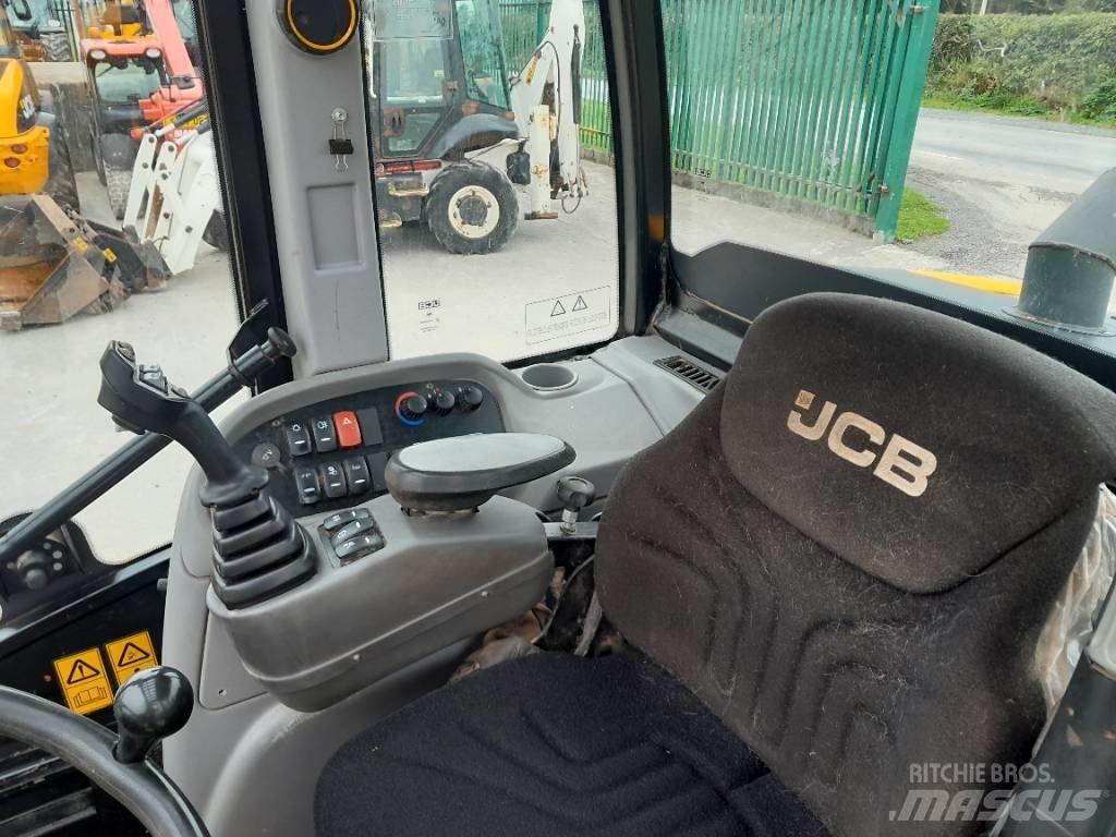 JCB TM 320 S Телескопични товарачи за селското стопанство