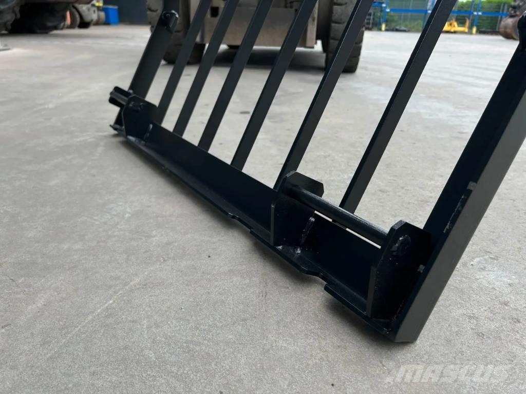 CAT 320D Guard Кабина