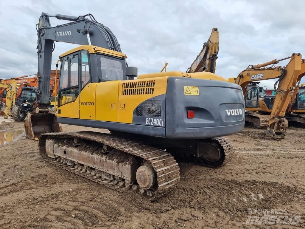 Volvo EC 240 C L Верижен екскаватор