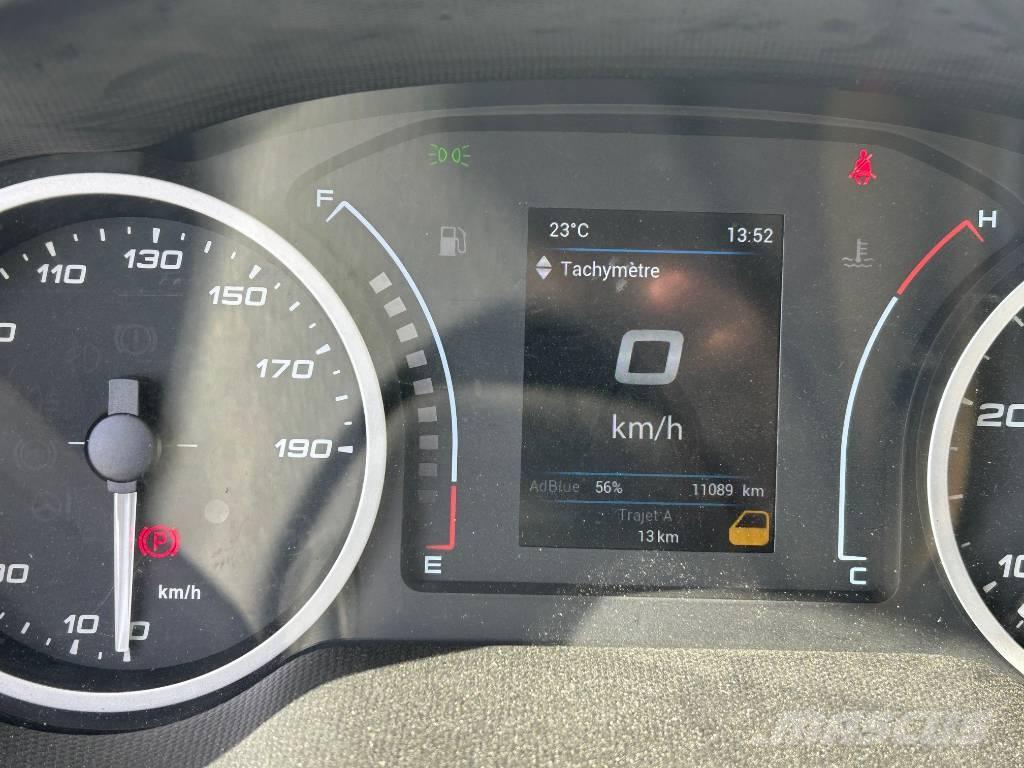 Iveco IS35SI2AA Моторизирани платформи с талига