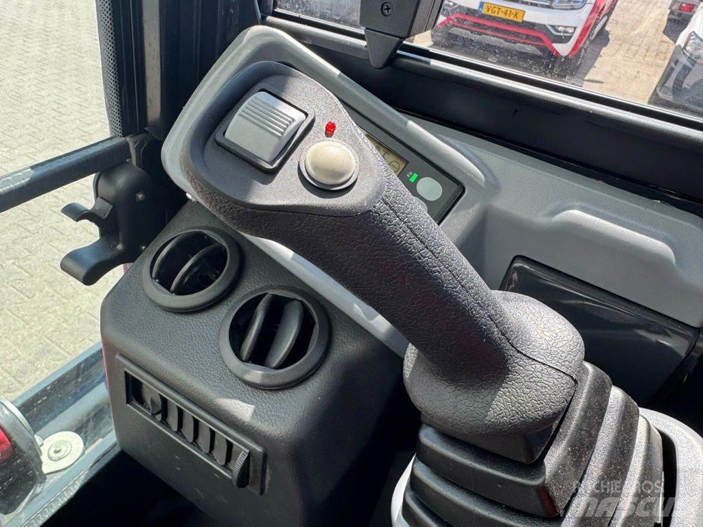 Yanmar VIO26 Мини екскаватори < 7 т