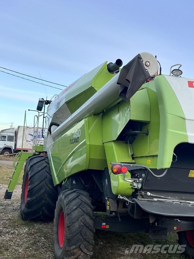 CLAAS Tucano 480 Комбайни