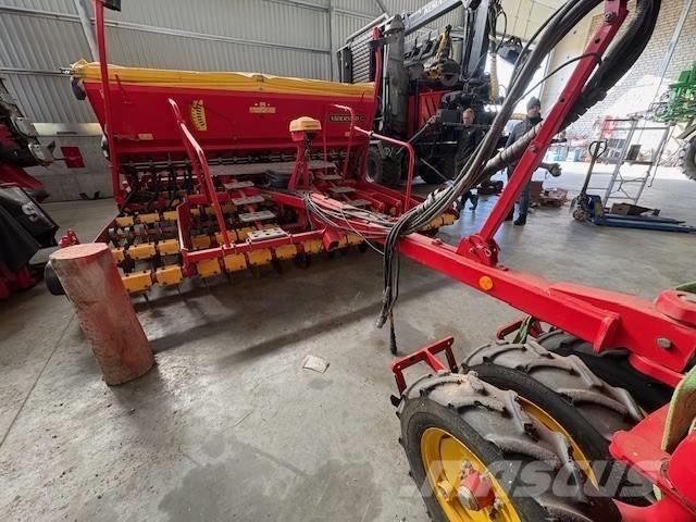 Väderstad Rapid400C Редосеялки