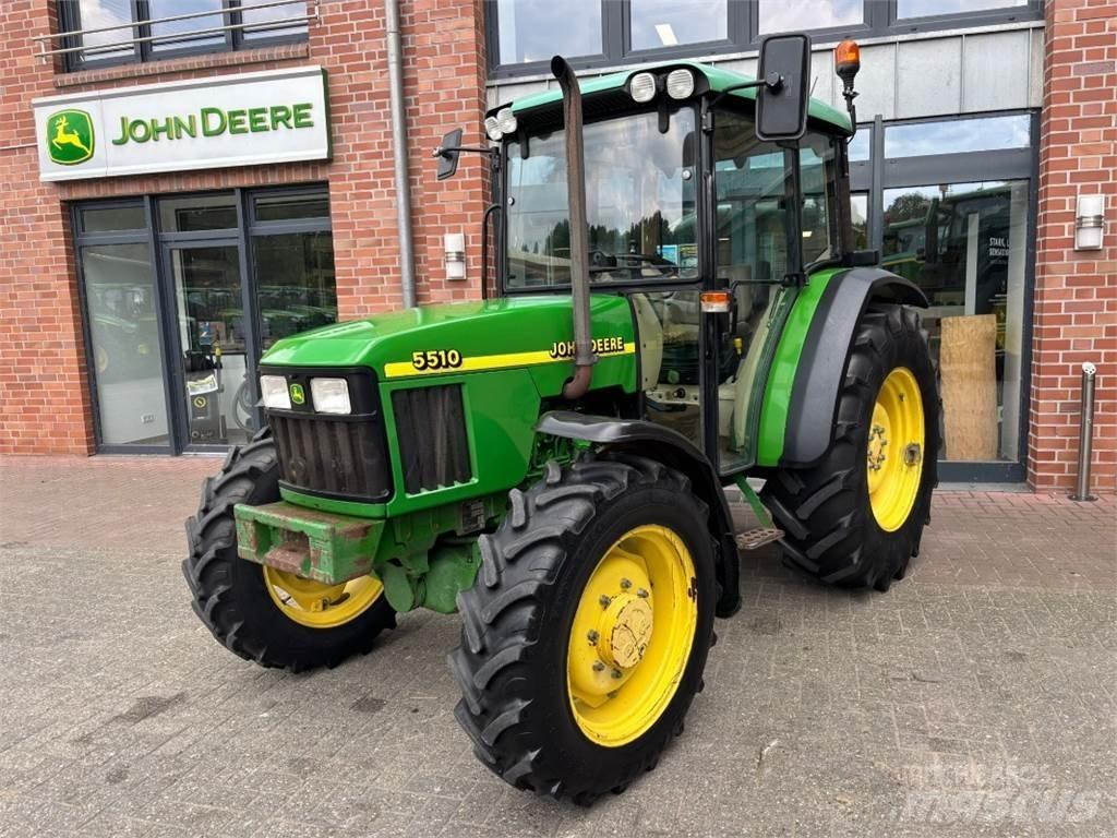 John Deere 5510 Трактори