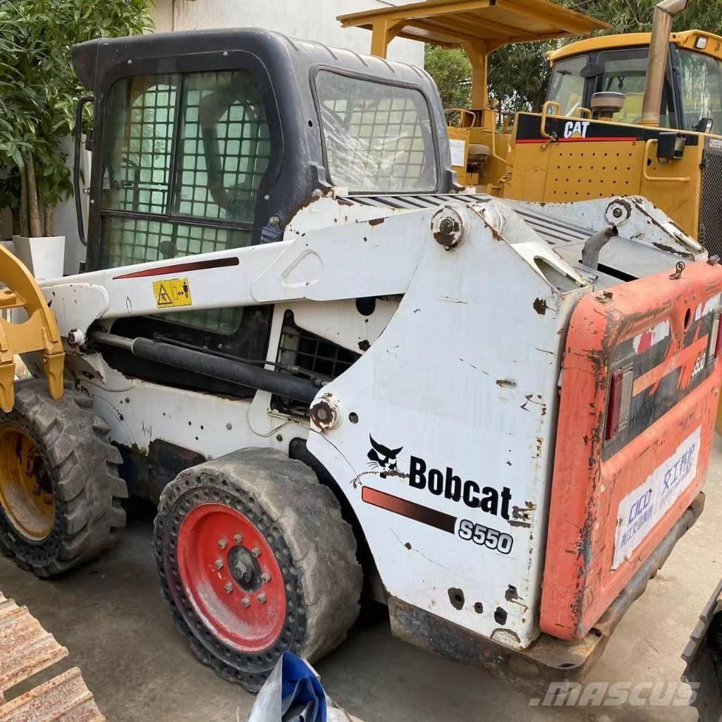 Bobcat S 550 Мини товарачи
