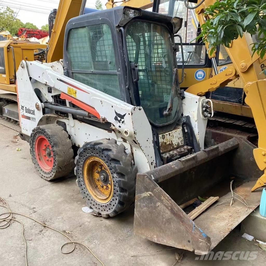 Bobcat S 550 Мини товарачи

