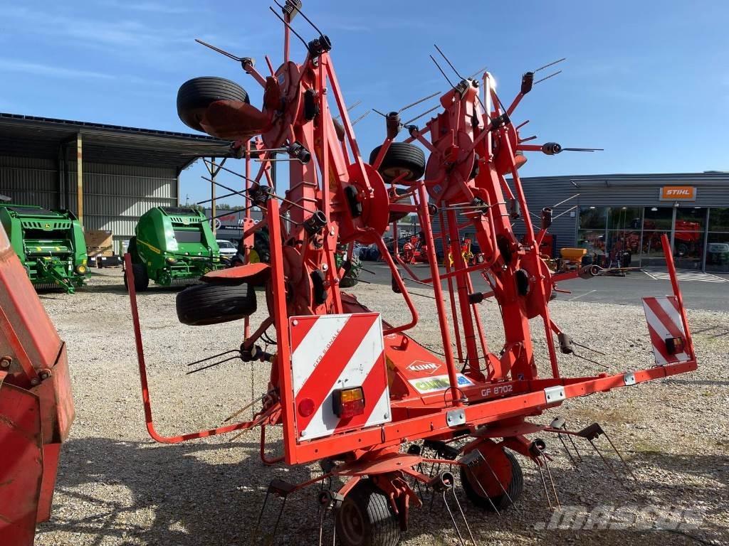 Kuhn GF8702 Гребла и сенообръщачки