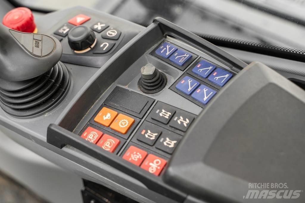 Manitou MRT 2660 Телескопични товарачи