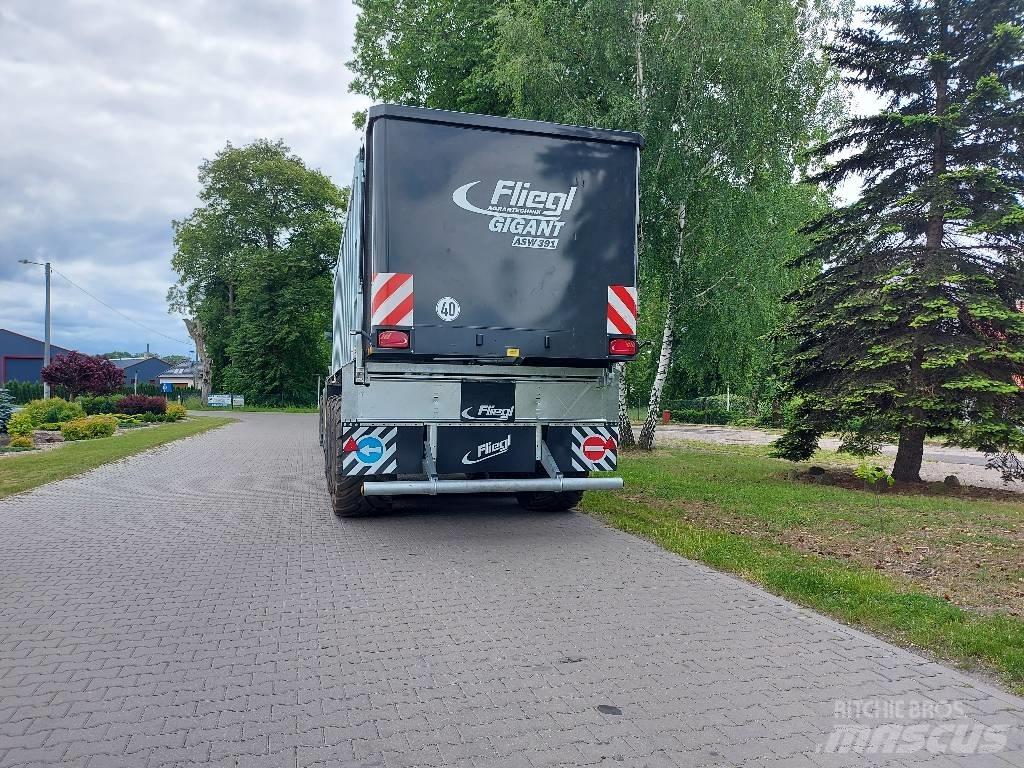 Fliegl ASW 391 Ремаркета за бали