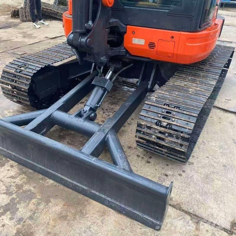 Kubota U 55 Мини екскаватори < 7 т