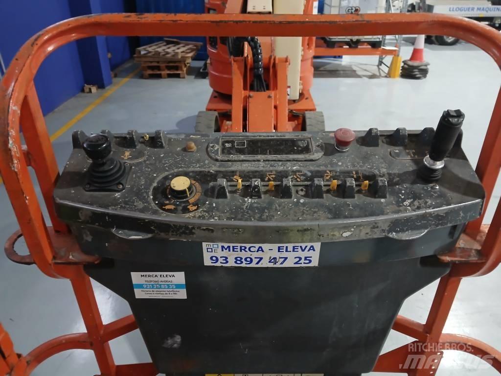 JLG E 300 AJ Съчленени стрелови подемници