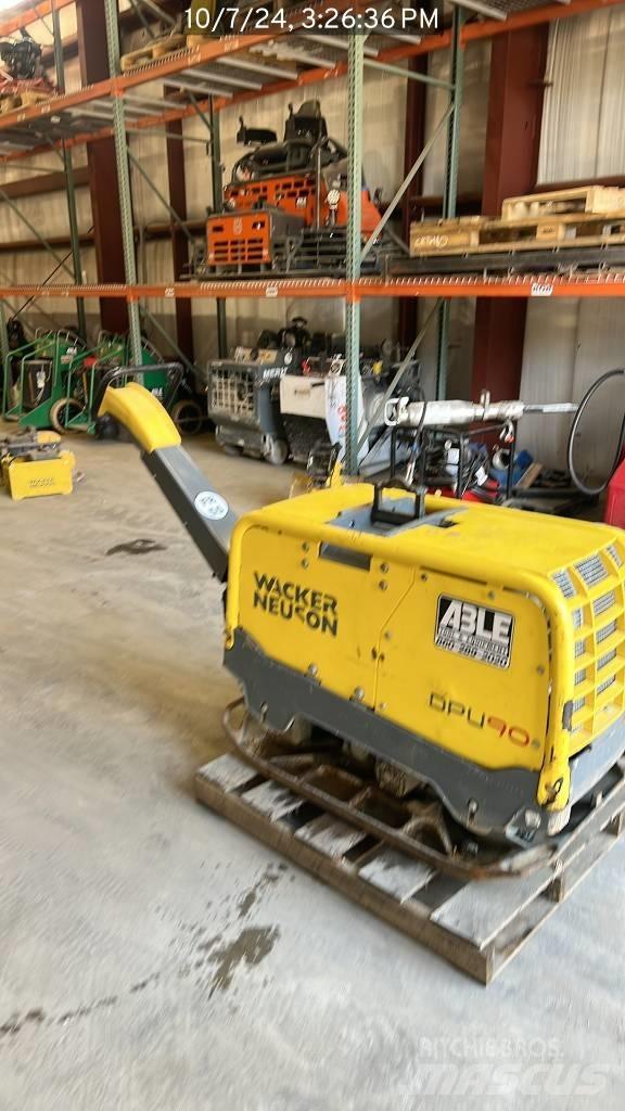Wacker Neuson DPU 90 Уплътнители за плочи
