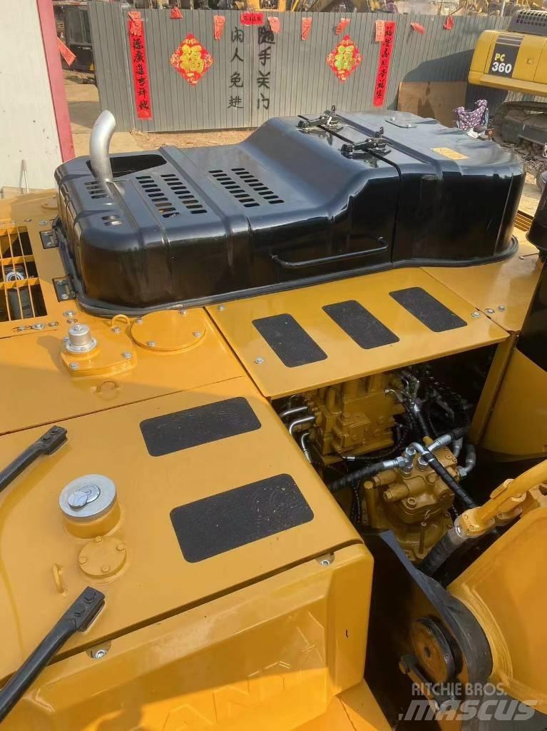 Sany SY215C Верижен екскаватор