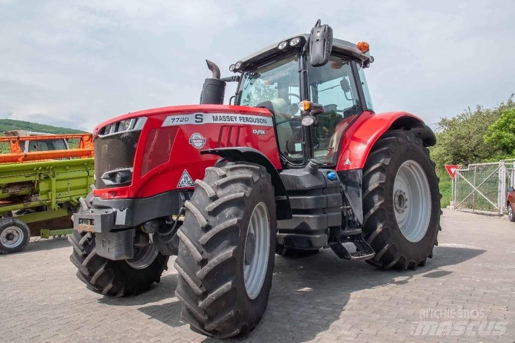 Massey Ferguson 7720 Трактори