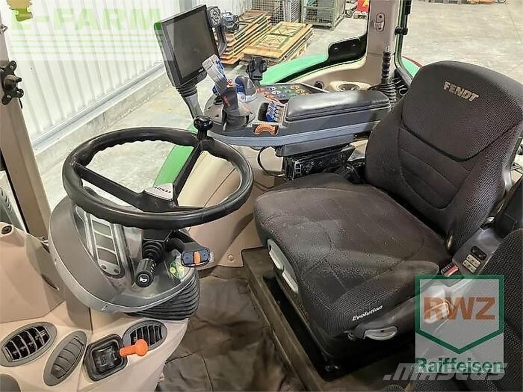 Fendt 700 vario s4 Трактори