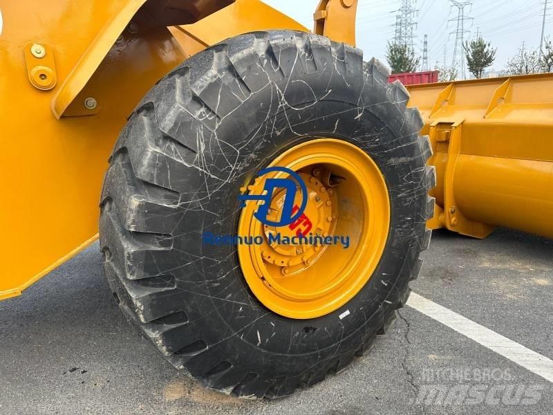 CAT 966H Колесни товарачи