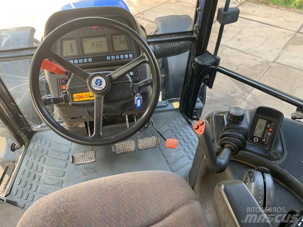 New Holland TM 125 Трактори