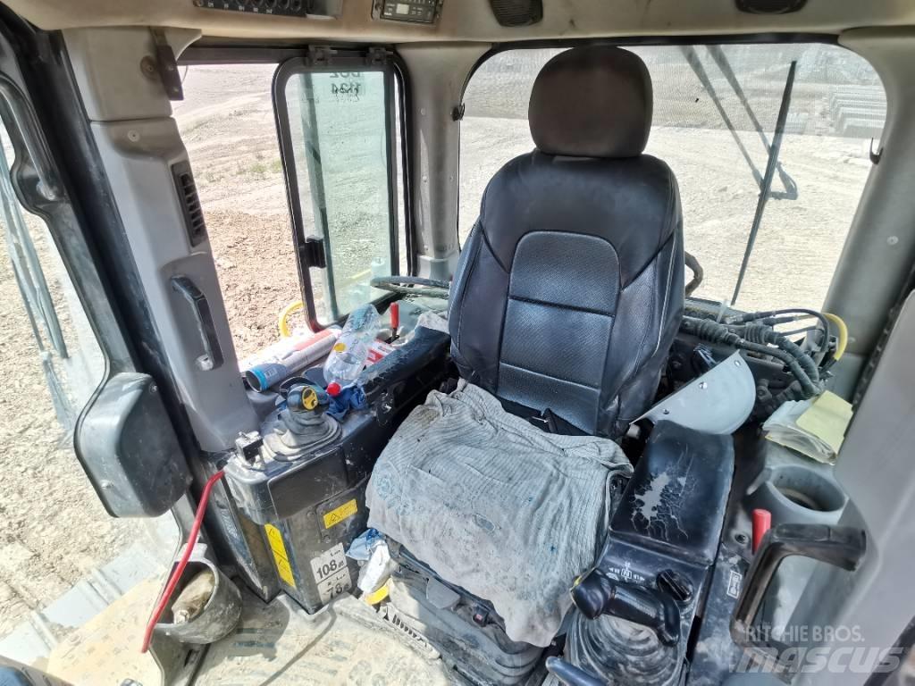 Komatsu D 65 PX-17 Верижни булдозери
