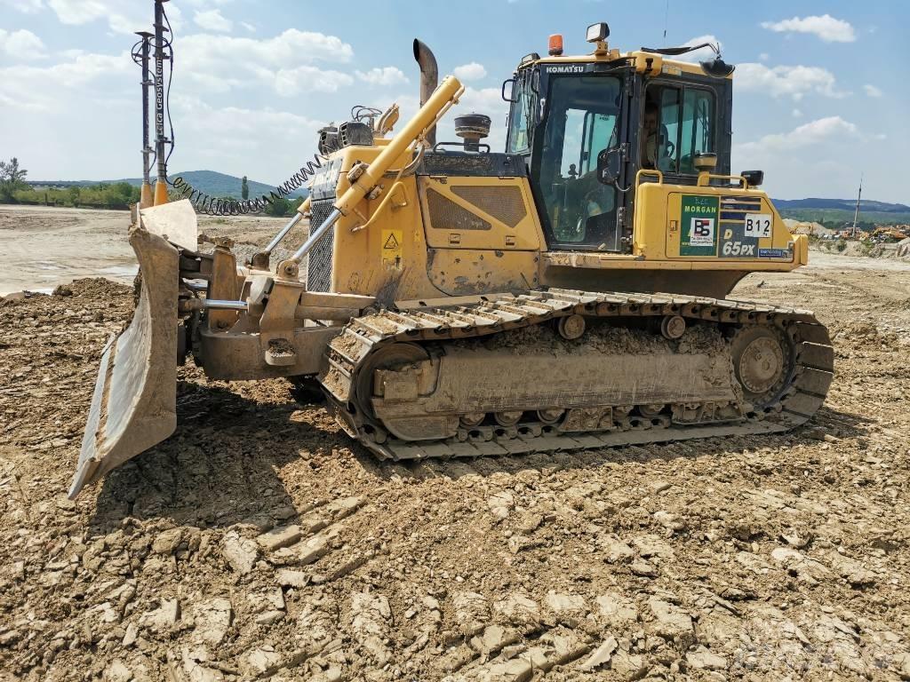 Komatsu D 65 PX-17 Верижни булдозери
