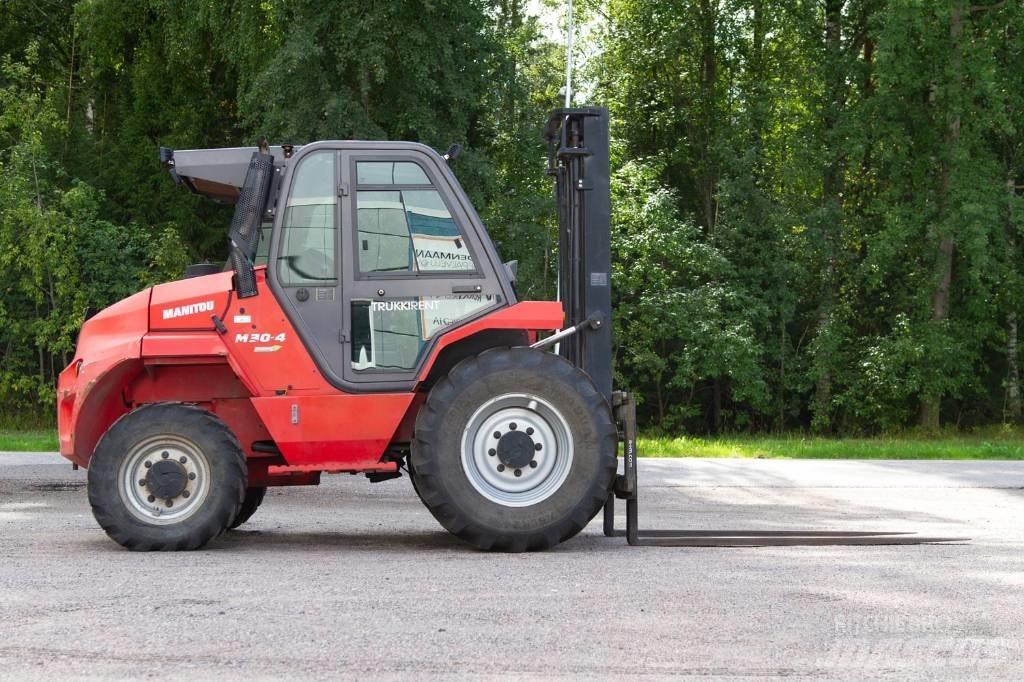 Manitou M 30.4 Камиони за херавни местности
