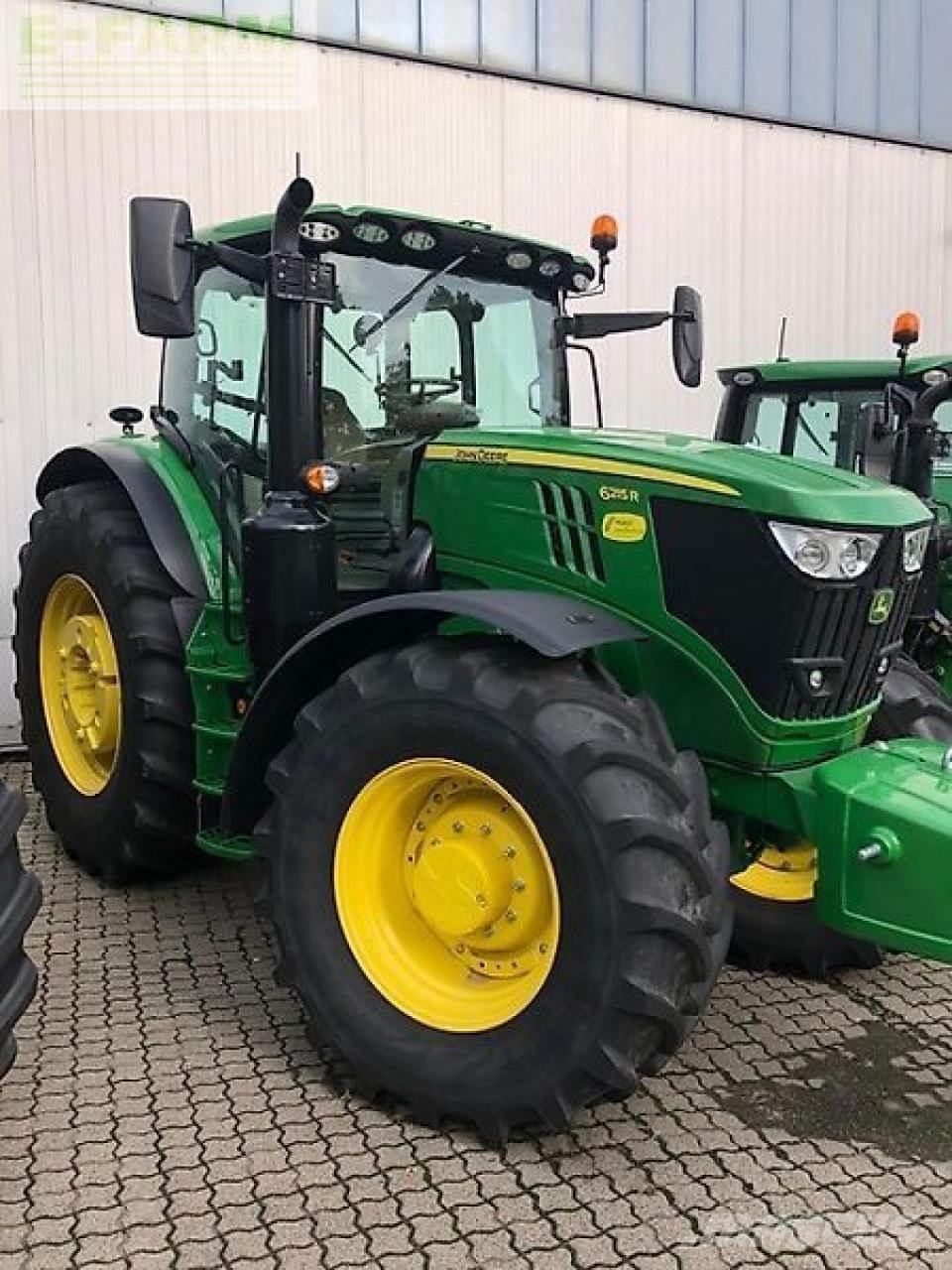 John Deere 6215r Трактори