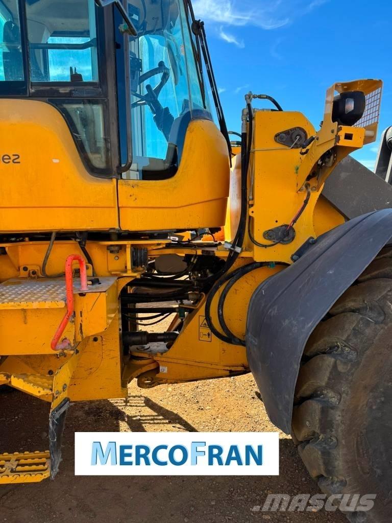 Volvo L 90 G Колесни товарачи