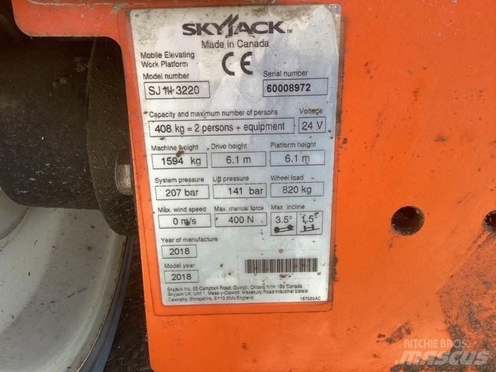 SkyJack SJIII3220 Ножични работни платформи