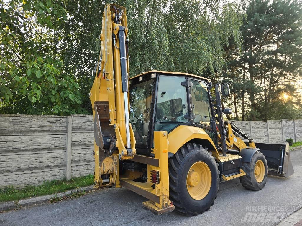 CAT 432 F Товарач със заден ексватор