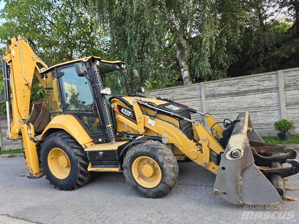 CAT 432 F Товарач със заден ексватор