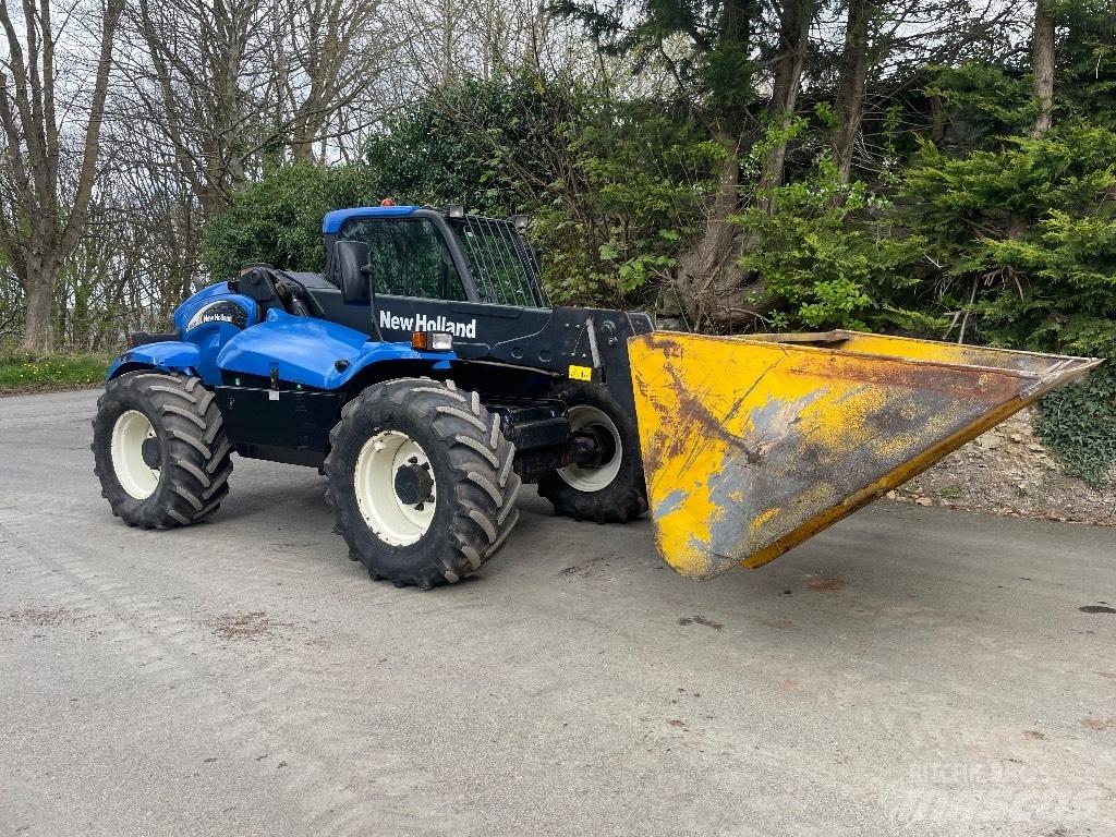 New Holland LM 435 A Телескопични товарачи за селското стопанство