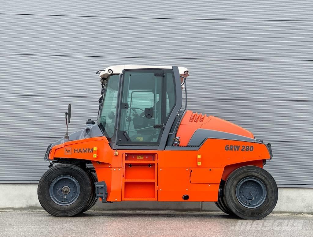 Hamm GRW 280-10 Пневматични гумени  ролки
