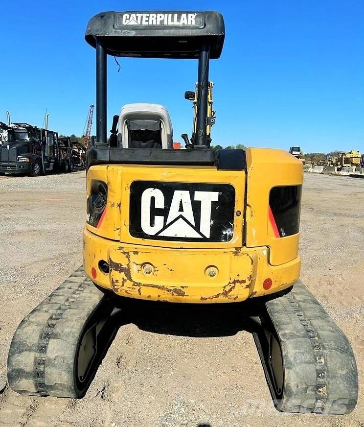 CAT 304 C CR Мини екскаватори < 7 т