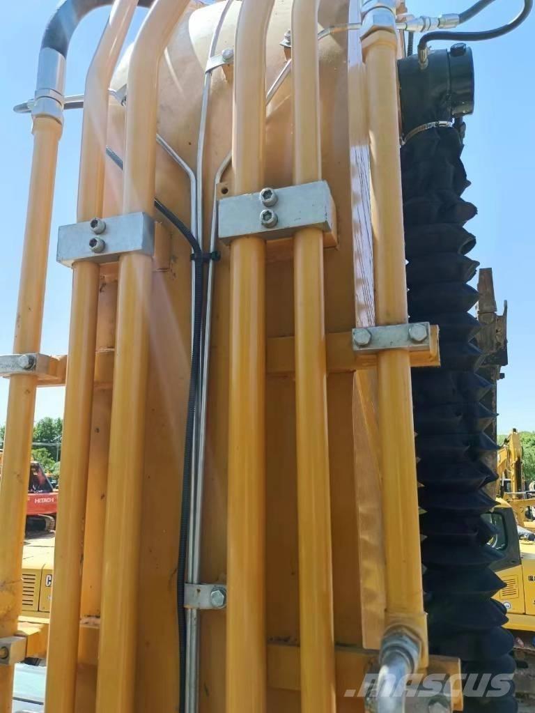 Sany SY 235 Средни екскаватори 7т - 12т